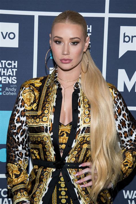 Iggy Azalea .